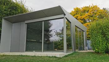 Garage/Gartenhaus mit Alu-Plattenfassade